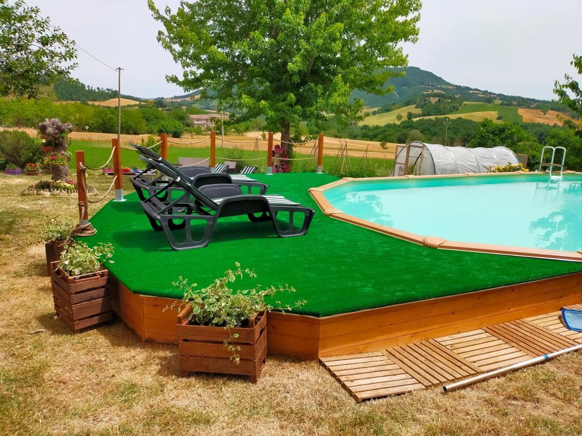 Appartement Mansarda Viti - Sguardo Su Frontone - Extérieur photo